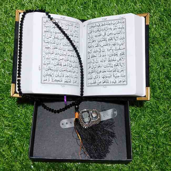 Pocket Quran e Pak With Out Translation (Large Later)