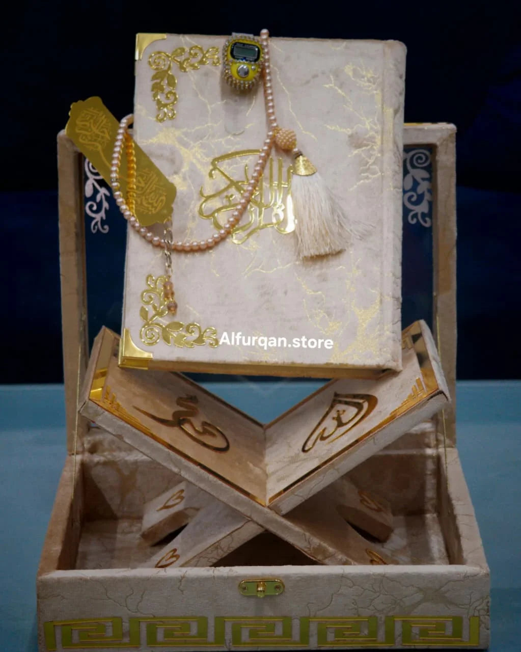 QURAN E PAK WITH TRANSLATION GOLDEN COLOR 63SP