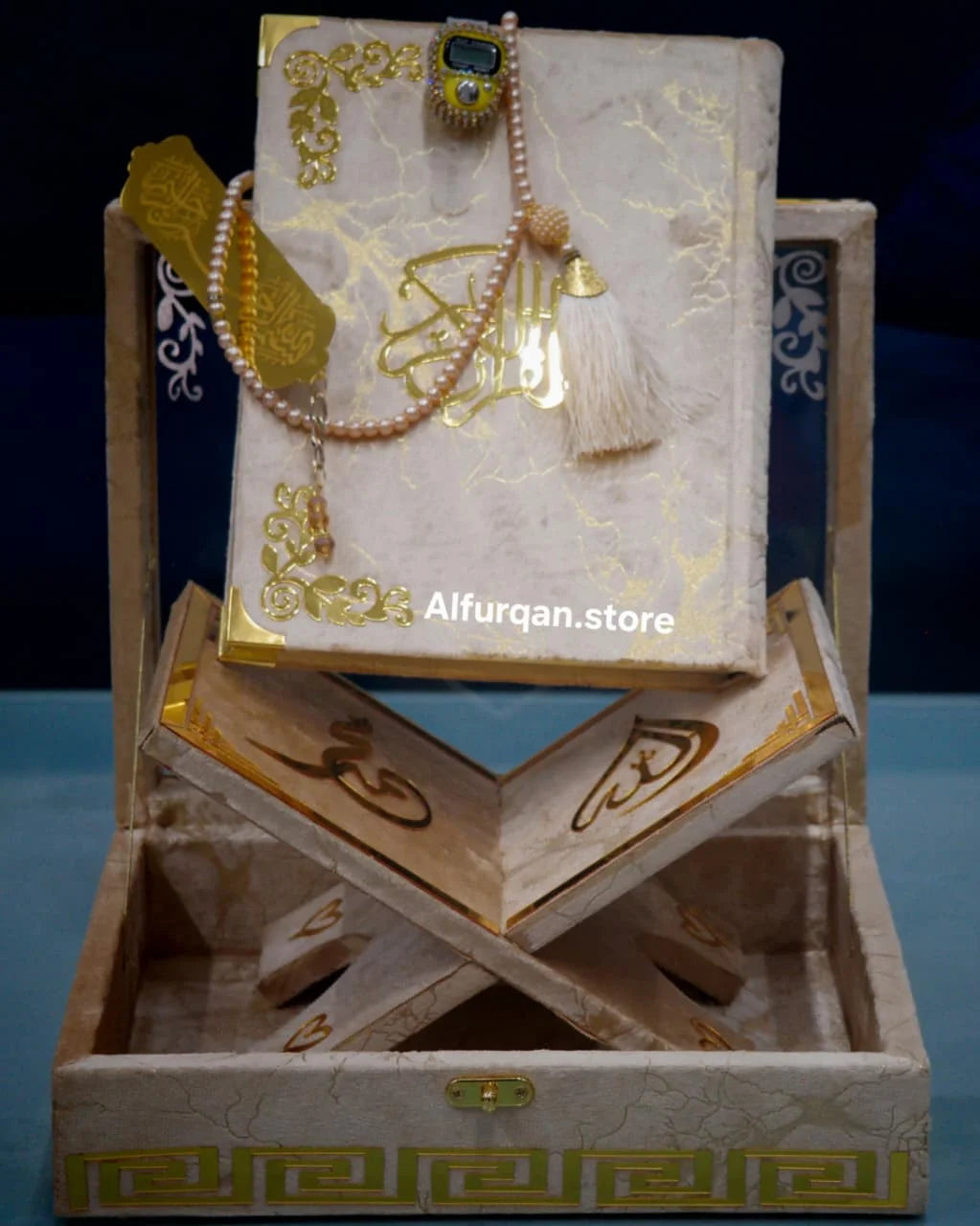 QURAN E PAK WITH TRANSLATION GOLDEN COLOR 63SP