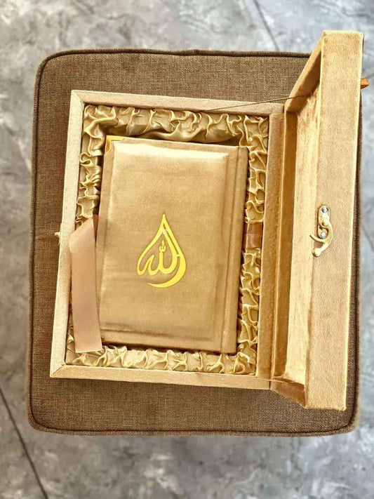 16 Line  ,  16 Line Jatvedi Quran e Pak , Quran e Pak , quran e kareem , 16 Line Tajveedi Quran , Tajveedi Quran , al quran ul Kareem , Quran e Kareem , Quran Majeed , Kalamullah ,  Kalam e Pak , Gift Quran ,  Hafizi Quran , Furr Quran , Furr Fabrice Quran , Gift , Pocket Quran , With Translation Quran , Pocket Quran e Pak , Color Full Quran , With Translation , With Out Translation 
Wooden Box , Quran with Box , Velvet Quran e Pak 