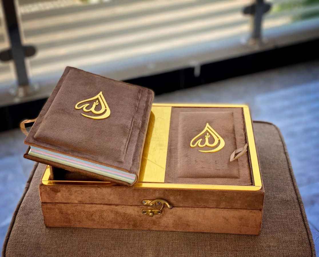 16 Line  ,  16 Line Jatvedi Quran e Pak , Quran e Pak , quran e kareem , 16 Line Tajveedi Quran , Tajveedi Quran , al quran ul Kareem , Quran e Kareem , Quran Majeed , Kalamullah ,  Kalam e Pak , Gift Quran ,  Hafizi Quran , Furr Quran , Furr Fabrice Quran , Gift , Pocket Quran , With Translation Quran , Pocket Quran e Pak , Color Full Quran , With Translation , With Out Translation 
Wooden Box , Quran with Box , Velvet Quran e Pak 